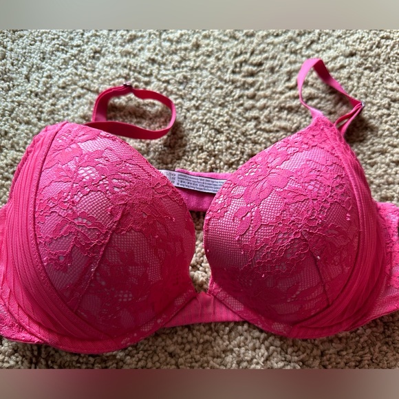 Victoria's Secret Other - Wow Like New Sexy Victoria Dream Angels Push Up Vibrant Pink Lace Design